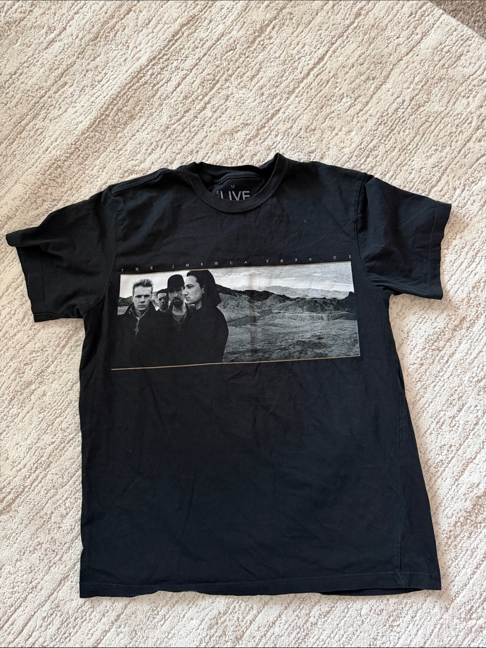 LIVE U2 the Joshua tree Black Short-Sleeve Graphic Band Tee M